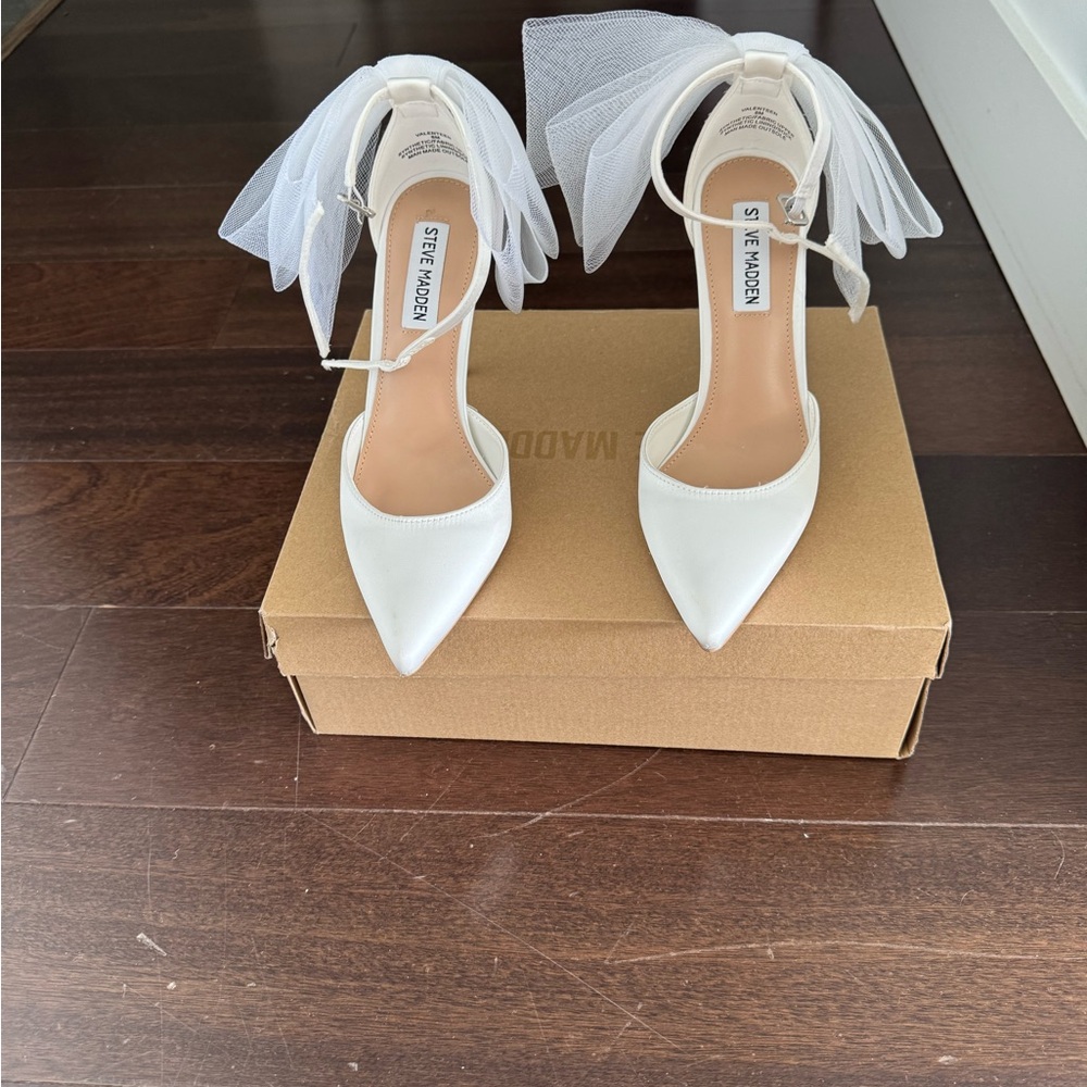 Steve Madden Women's White Heels